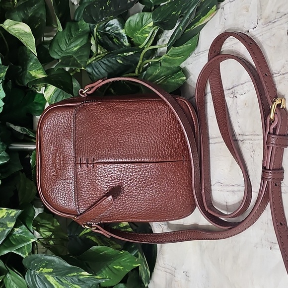 American Leather Company Cleveland Collection Brown Crossbody Bag - Picture 5 of 14